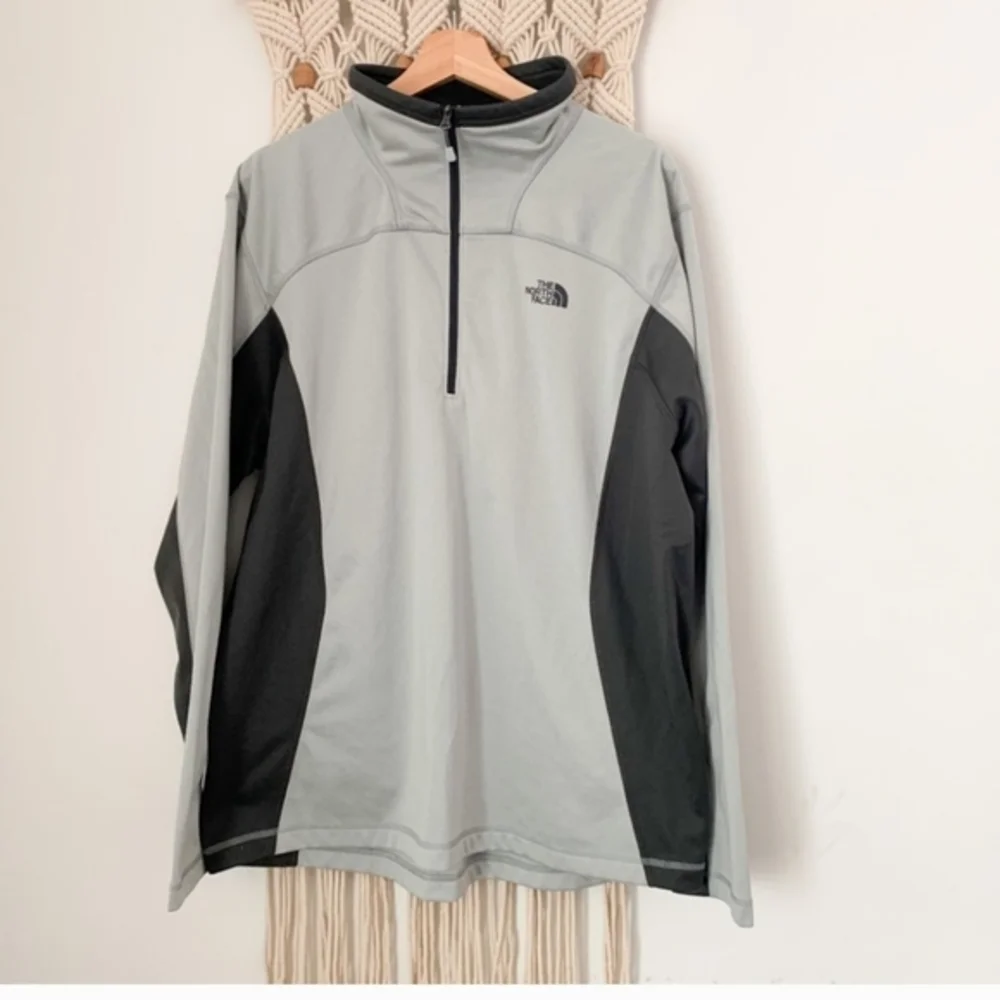 North face Zip Jacket Pullover Shirt‎  Base layer lined. Mens Large
